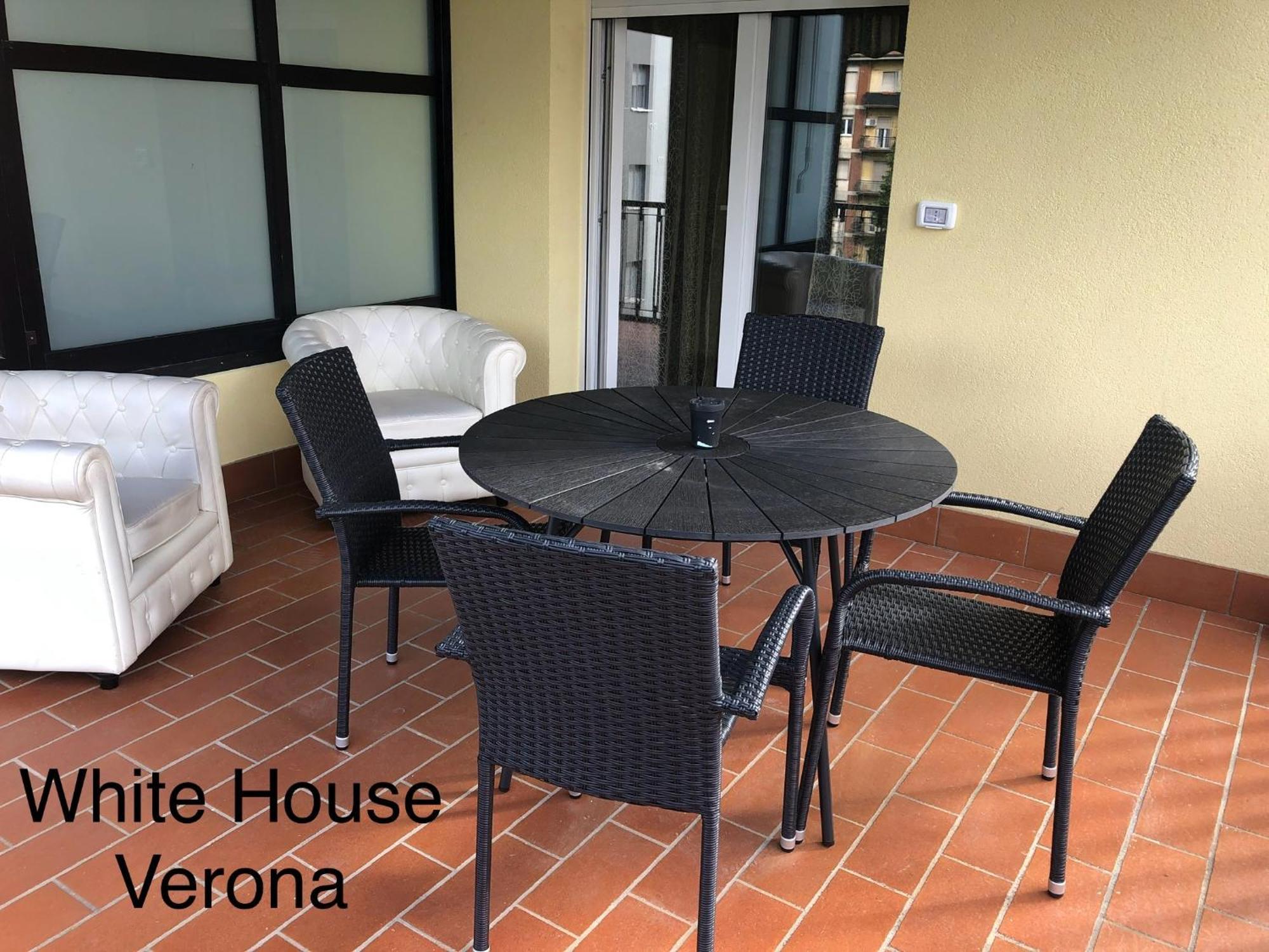 White House Apartment Verona Luaran gambar